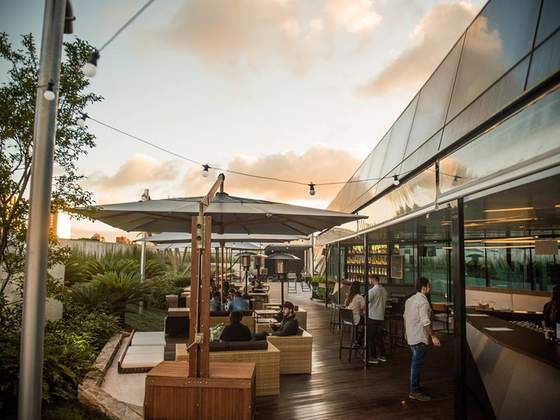 Gards Rooftop Bar