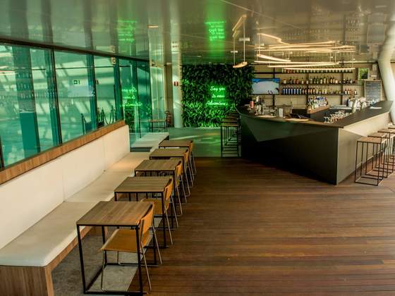 Gards Rooftop Bar