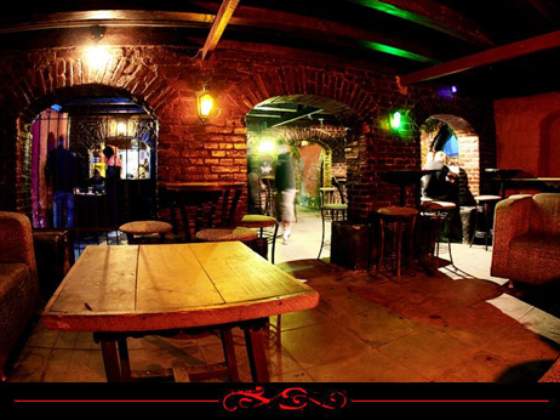 Blood Rock Bar Bares Guia Gazeta do Povo