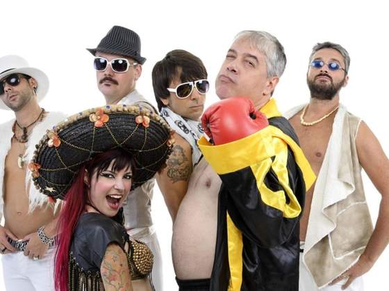 Velhas Virgens — Turnê CarnaVelhas