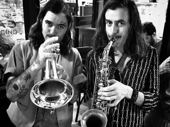 Expresso Jazz na calçada com Jazz Bop Trio