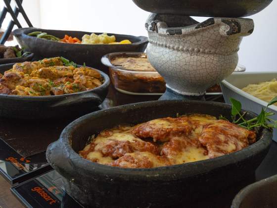 Buffet a quilo no restaurante Jovita