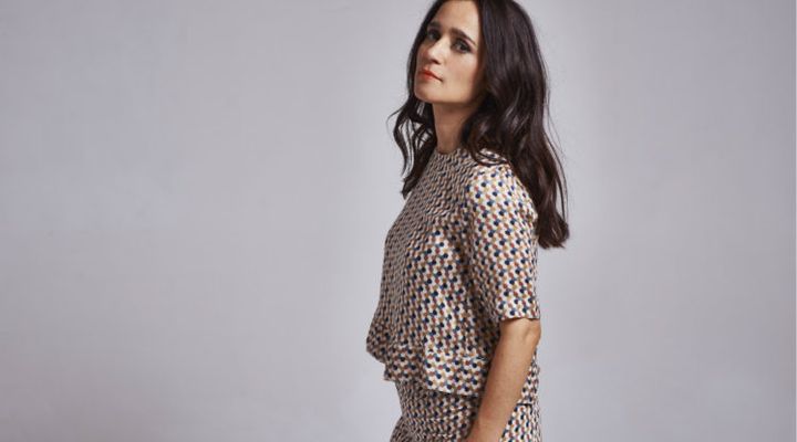 Julieta Venegas mostra suas canções em show intimista