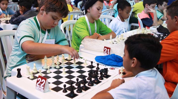 Torneio de xadrez em Curitiba esgota inscrições com 1,2 mil participantes