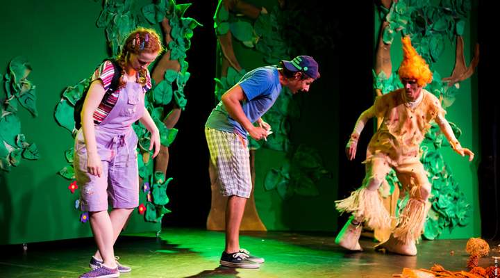 7 peças de teatro para levar as crianças no feriado