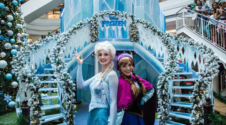 Natal de shopping em Curitiba terá escorregador do filme Frozen e Olaf gigante