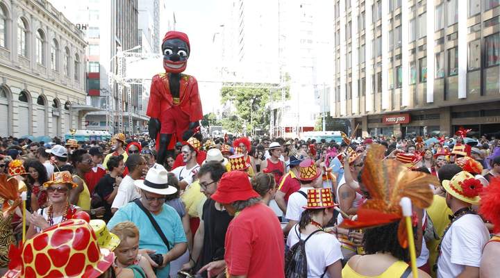 Por causa do Atletiba, data do pré-carnaval dos Garibaldis e Sacis é alterada