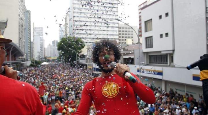 Pré-Carnaval: Garibaldis e Sacis invadem o centro de Curitiba neste domingo (28)