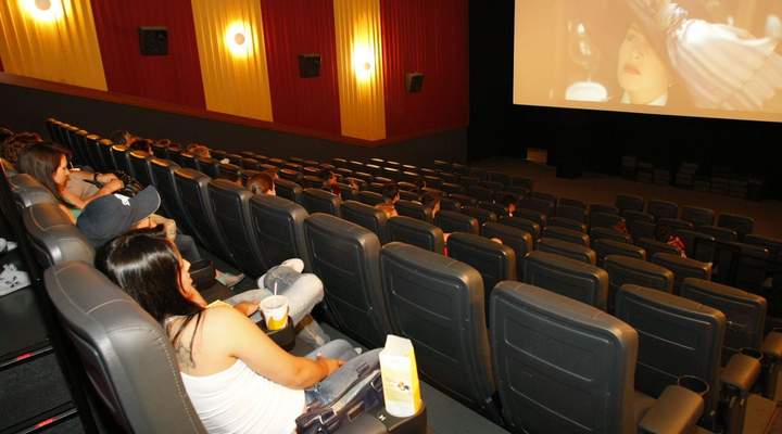Protesto de caminhoneiros faz cinema de Curitiba cancelar sessões