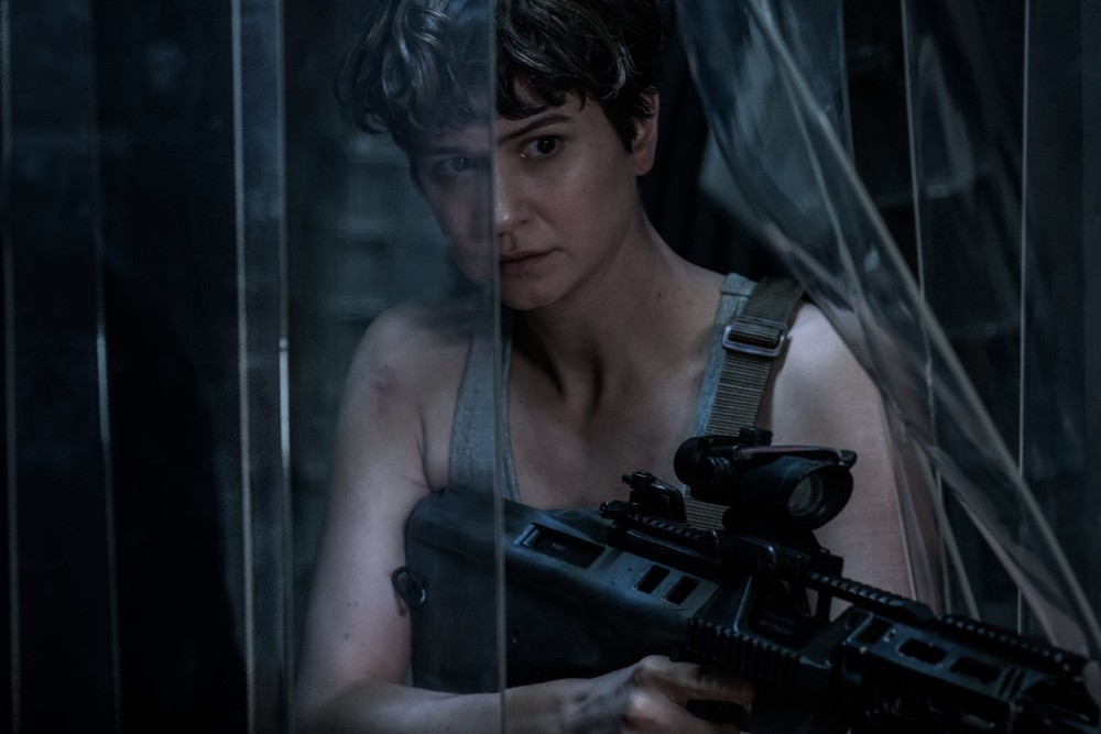 A nova Ripley é Daniels (Katherine Waterston). 