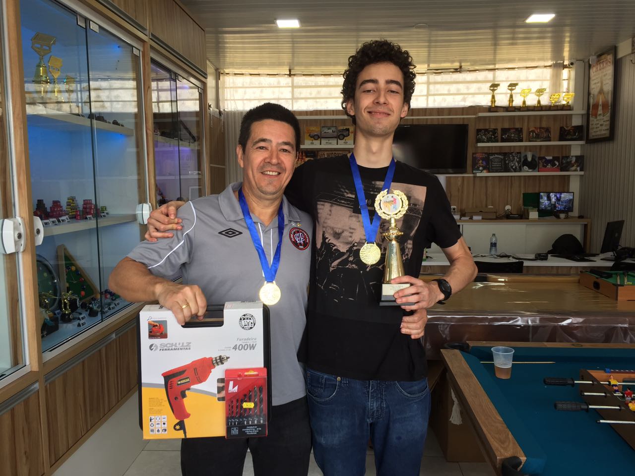 A dupla campeã do torneio foi Victor Esteche e Victor Esteche Filho.