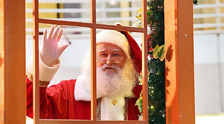 Papai Noel chega aos shoppings de Curitiba