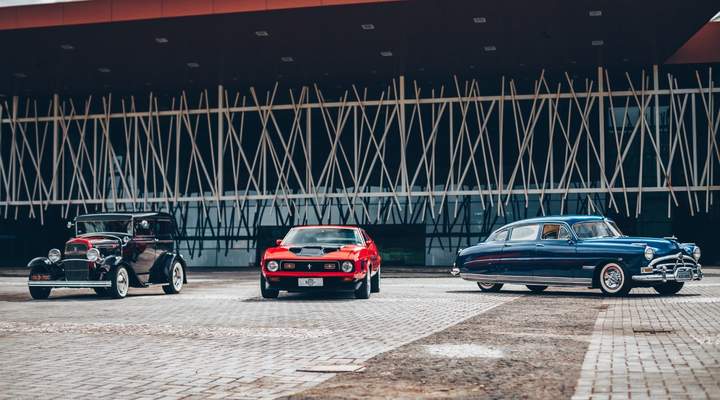 Evento traz a Curitiba 140 carros antigos e acervo pessoal de Ayrton Senna