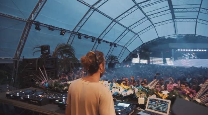Warung Day Festival teve 12 horas de música eletrônica ao vivo